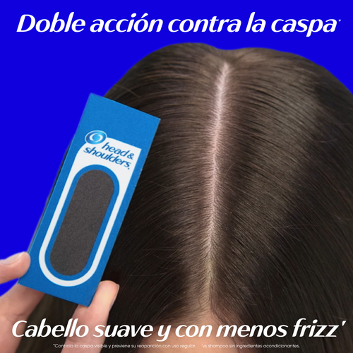 Cuero cabelludo limpio y libre de caspa con Head & Shoulders protección anti-quiebre con cafeína shampoo, doble acción contra la caspa para cabello suave y con menos frizz